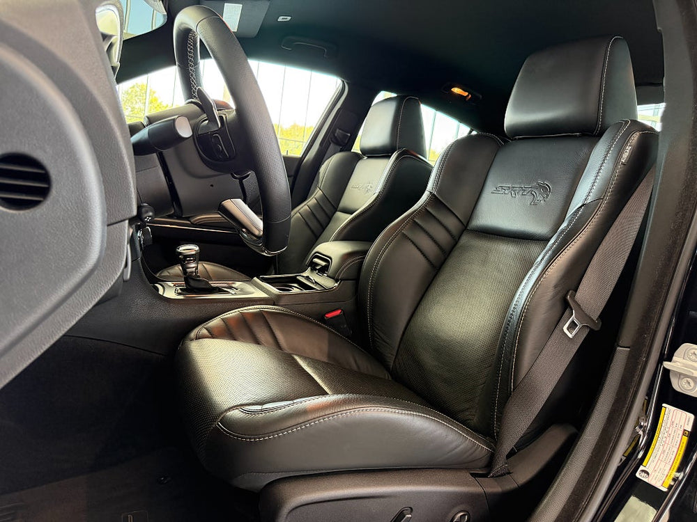 Dodge Charger SRT HELLCAT 6,2L HEMI 717hk / HiFi / Backkamera / Navi