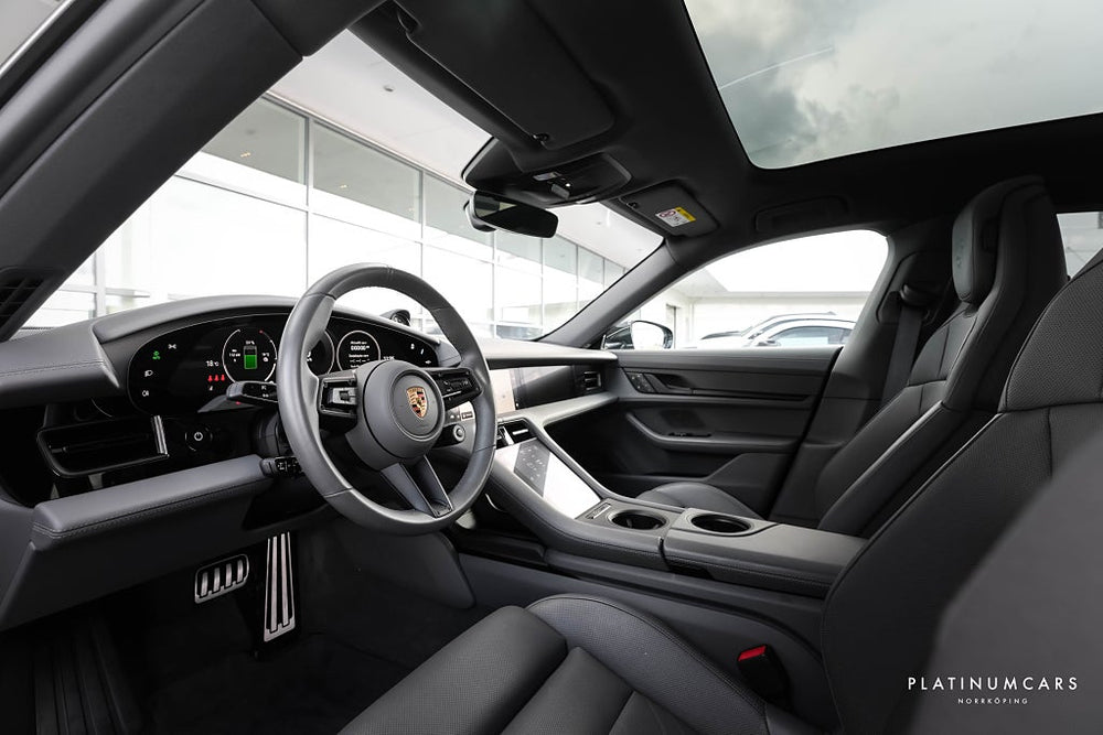 Porsche Taycan 4S Cross Turismo 2025 / BOSE / HUD / Pano / SPEC