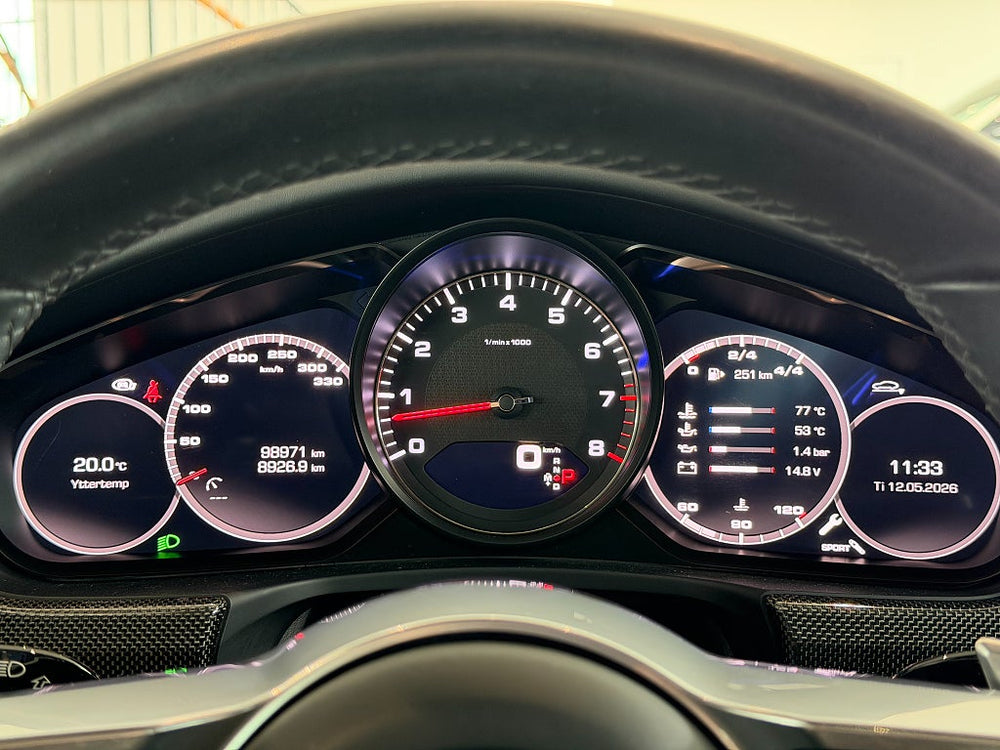 Porsche Panamera 4S PDK 440hk / PASM / Sport Chrono / PDLS / Navi / BOSE