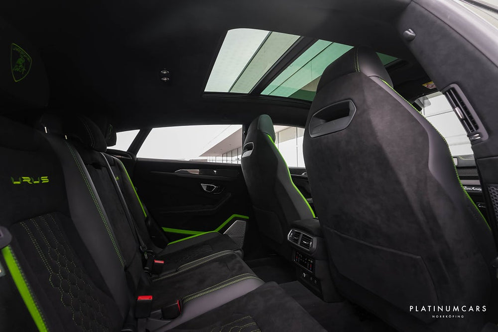 Lamborghini Urus Performante 666hk / AKRA / Full kolfiber