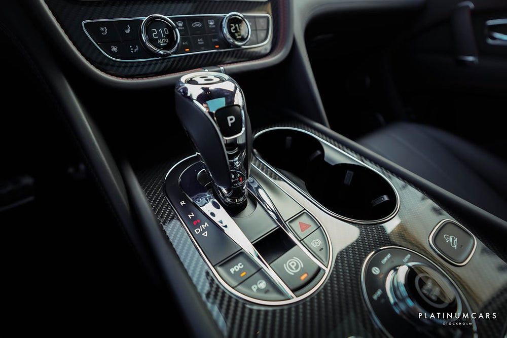 Bentley Bentayga Hybrid Blackline / Mulliner / Naim / Kolfiber