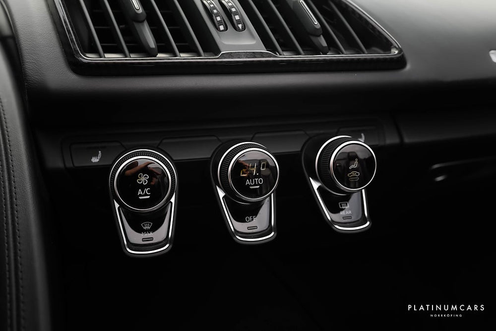 Audi R8 Spyder V10 Performance Q 620hk / B&O / Kolfiber