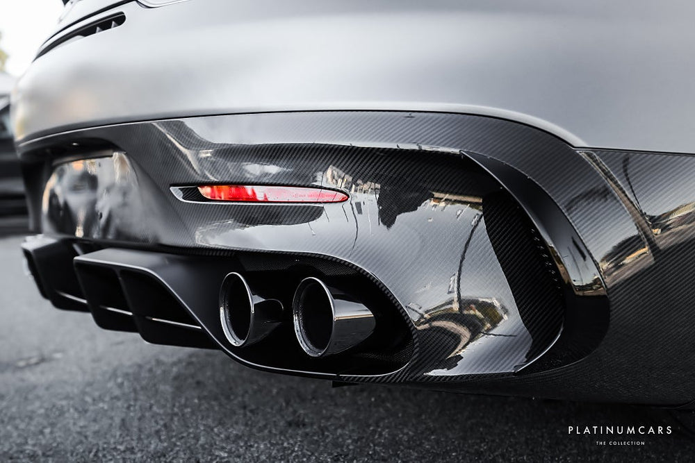 Mercedes-Benz AMG GT BLACK SERIES 730HK / Carbon / Sv.såld