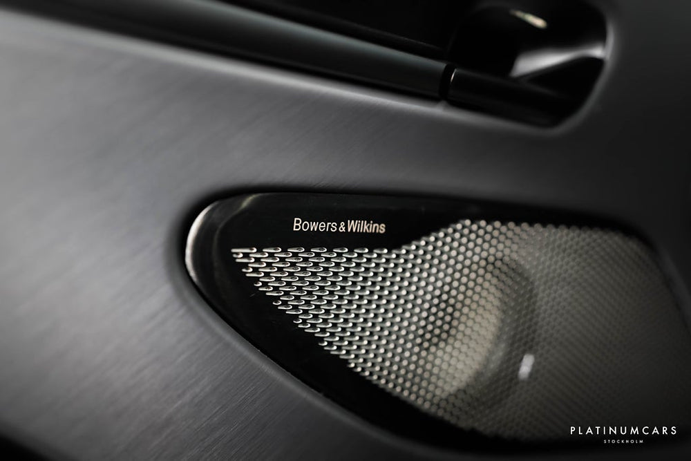 Aston Martin Vanquish Volante V12 835hk 2026