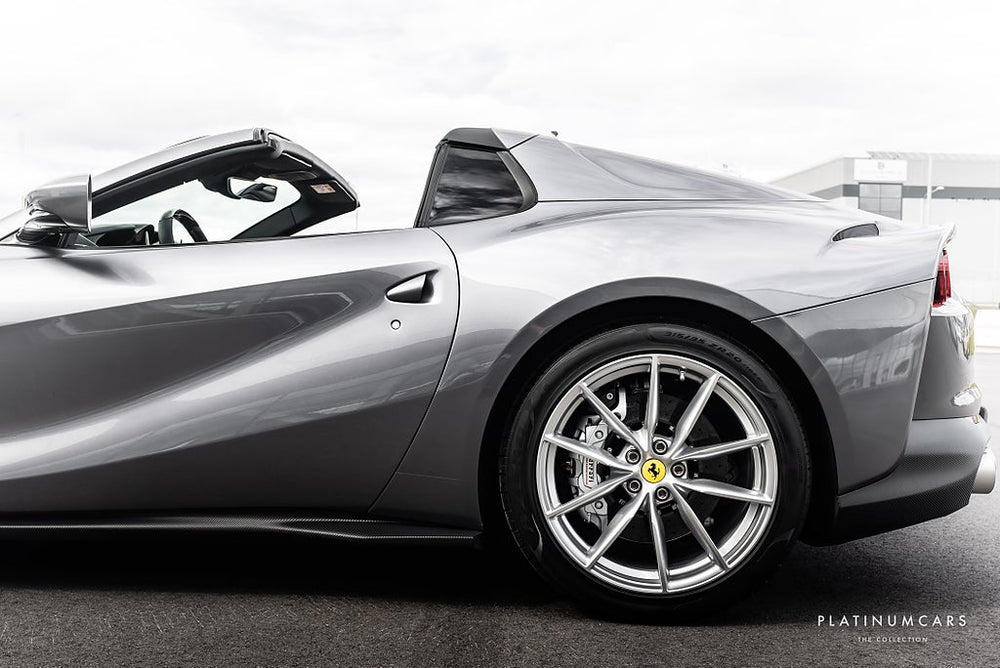 Ferrari 812 GTS 2020 - Grigio Alfieri / 300 mil / SE SPEC