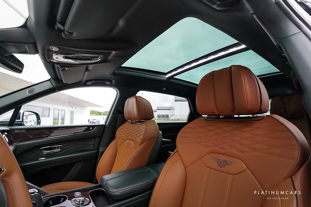 Bentley Bentayga EWB Mulliner V8 549hk / Touring / Airline / SE SPEC