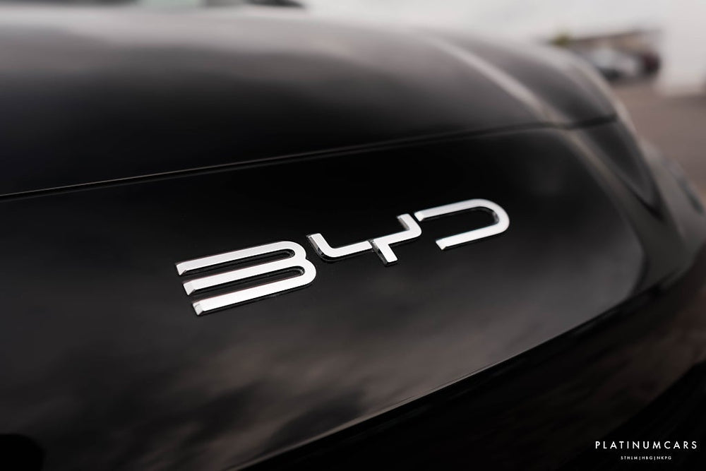 BYD SEAL U DM-i plug-in PHEV / Platinumcars Black Edition