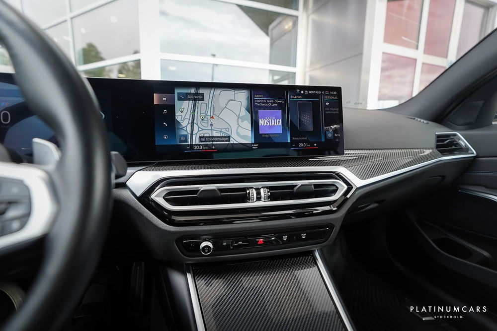 BMW 330e xDrive Sedan M Sport 292hk 2024 / LEASEBAR / Kolfiber
