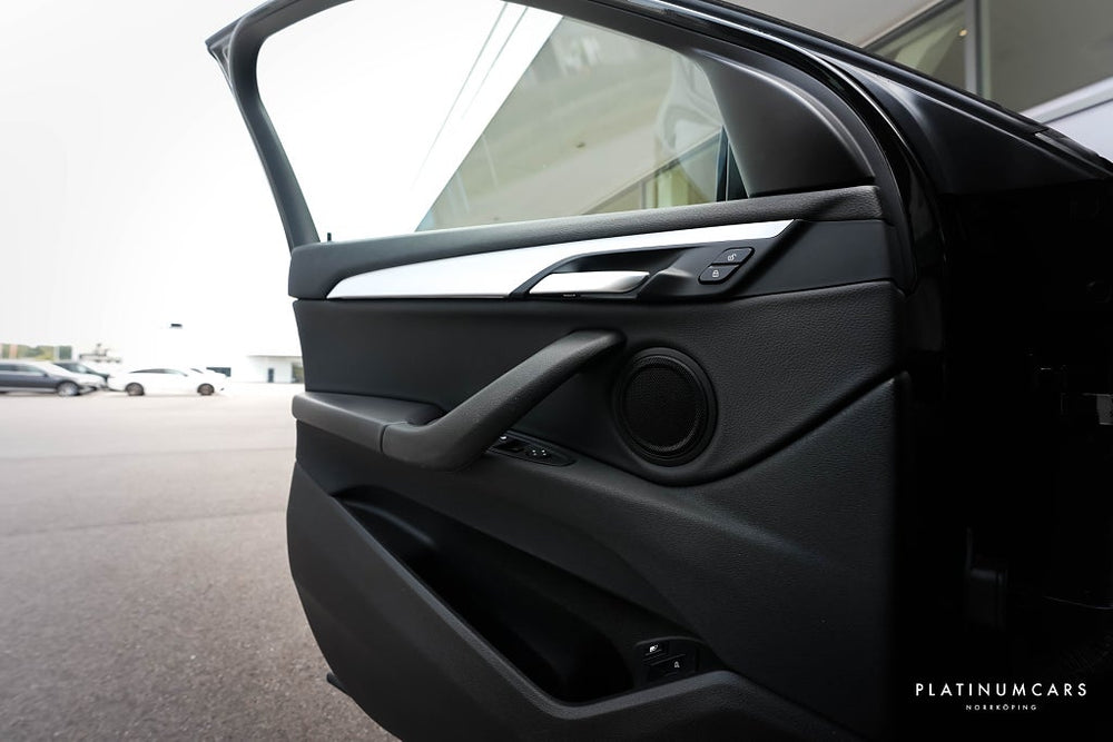 BMW X2 xDrive25e Steptronic Advantage 220hk / HUD / Sv.såld