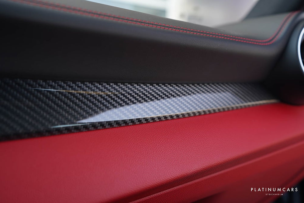Alfa Romeo Giulia Quadrifoglio 510hk / Kolfiber /  H&K