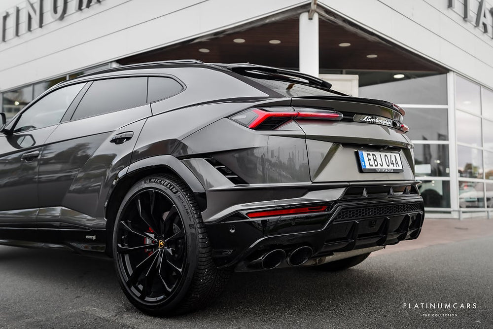 Lamborghini Urus S 666hk 2024 / Sv.såld / Style / Dark / B&O
