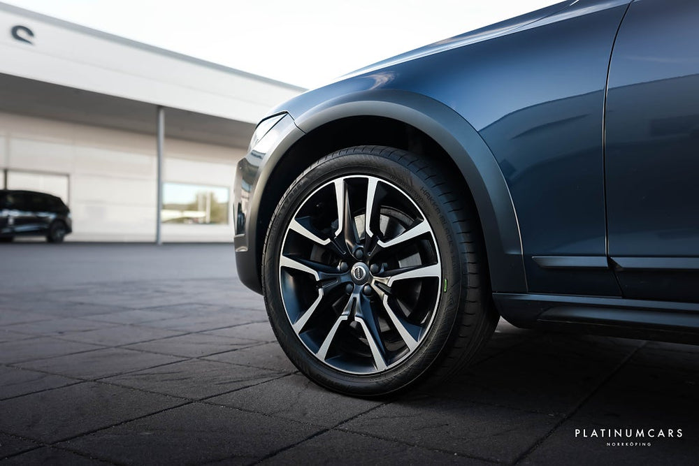 Volvo V90 Cross Country D5 AWD Advanced 235hk / Pano / H&K / 360 / VOC