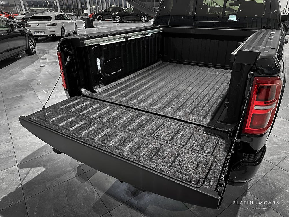 RAM 1500 Limited Rambox Night 2025 /OMG LEV/LEASEBAR