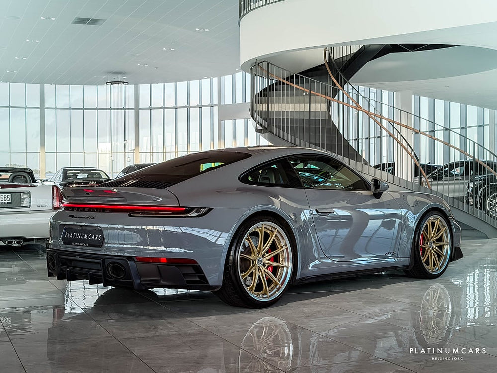Porsche 992 992 GTS / Lyft / HRE / 18-vägs / BOSE / Sv.såld