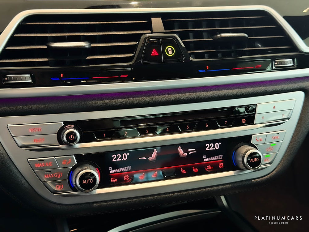 BMW 745e Steptronic M-Sport 394hk / Sv.såld / HUD / H&K