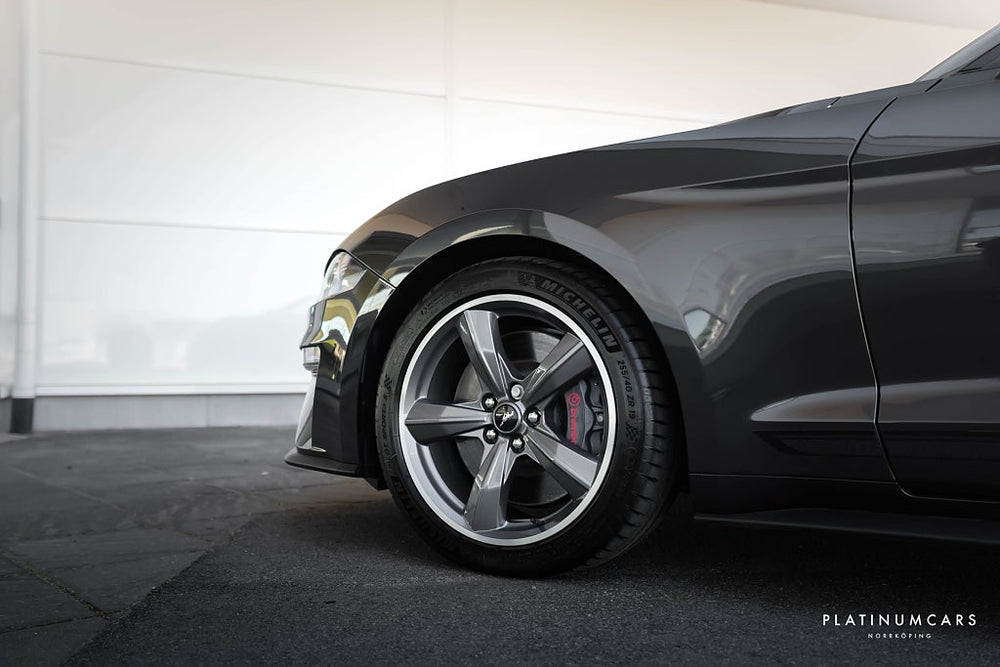 Ford Mustang GT / CS V8 California Special / UNIK
