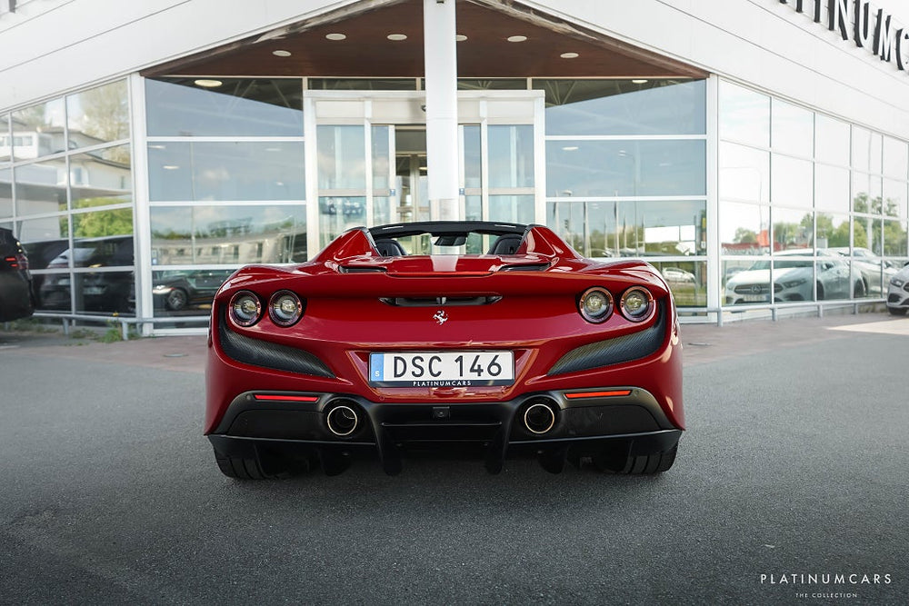 Ferrari F8 Spider 720hk / Lift / Kolfiber / SE SPEC!