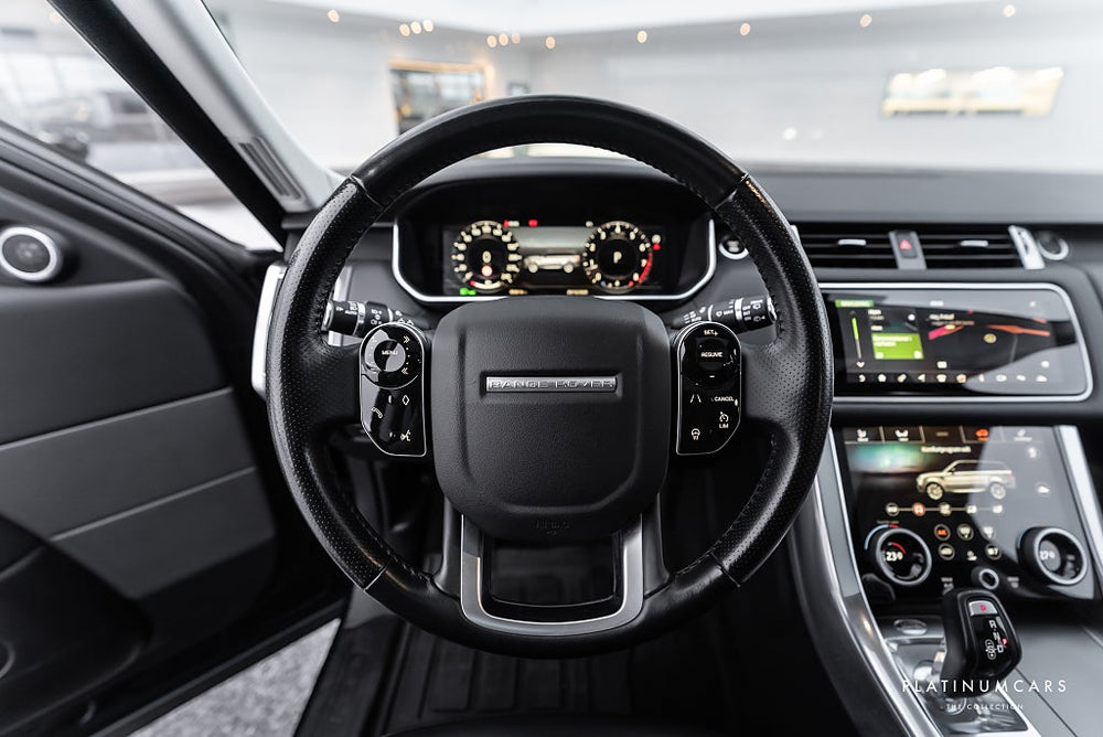 Land Rover Range Rover Sport P300 SE AWD / Pano / Drag / Värmare