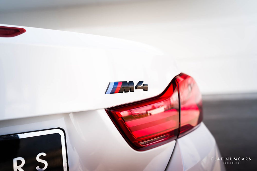 BMW M4 Competition Cab 450hk / Låga mil / Kolfiber / H&K