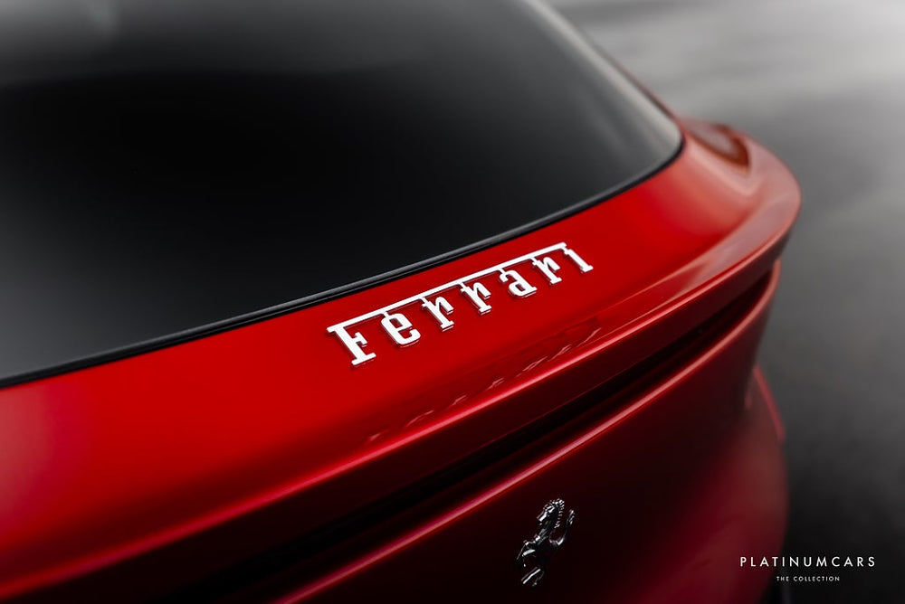 Ferrari Purosangue 6.5L V12 725hk 2026 / KOLFIBER / SE SPEC!