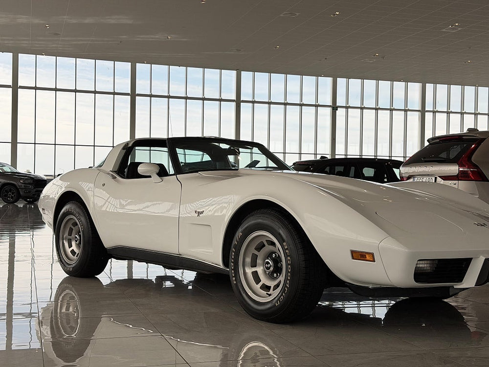 Chevrolet Corvette C3 5.7 V8 198hk Hydra-Matic / Targa