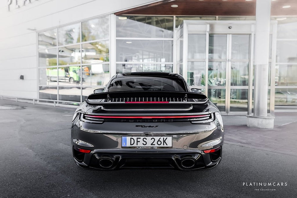 Porsche 911 Turbo S 650hk / SportDesign / Carbon / SE SPEC!
