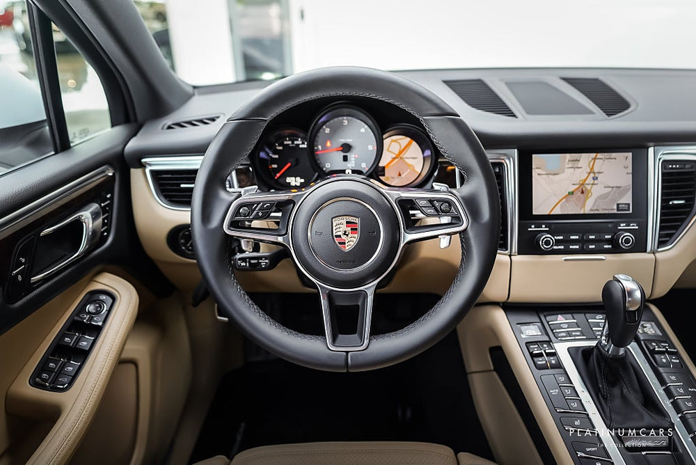 Porsche Macan S S Diesel PDK / Sv.såld / Värmare / Rattvärme