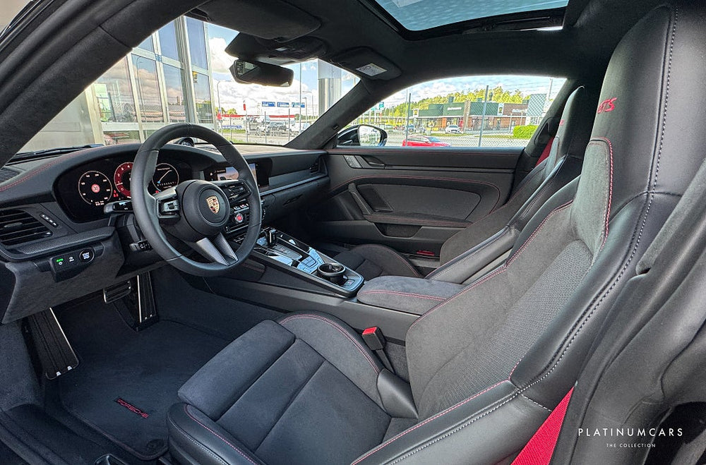 Porsche 911 992.2 Carrera 4 GTS 540hk / Matrix / Titan / Kolfiber