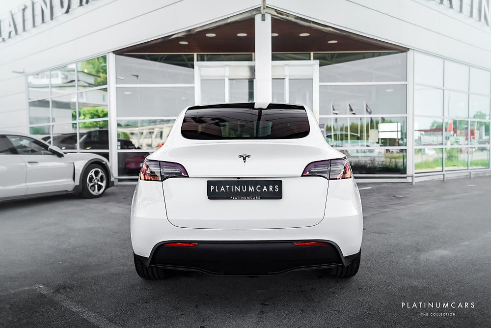 Tesla Model Y Standard Range / Sv.Såld / Leasebar / Drag
