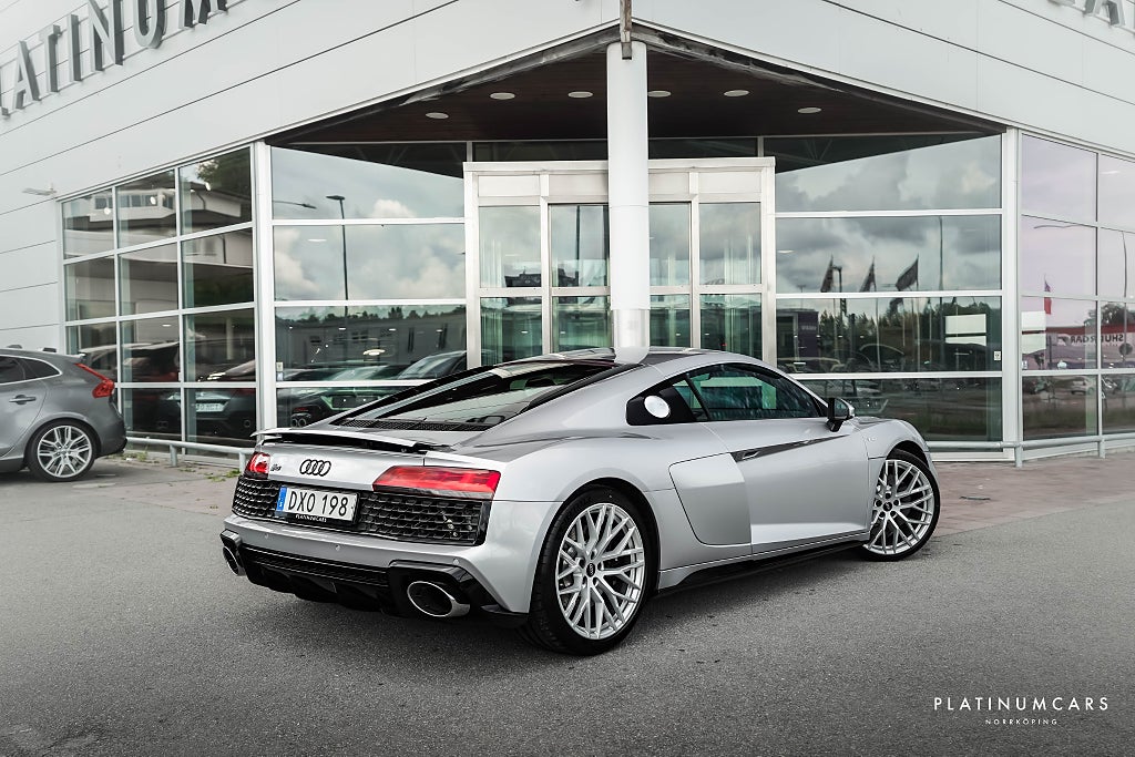 Audi R8 V10 Performance RWD 570hk / Sv.Såld / LEASEBAR