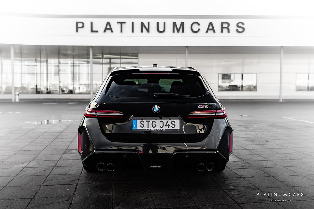 BMW M5 Touring xDrive 727hk / LEASEBAR / Sv.såld / SPEC