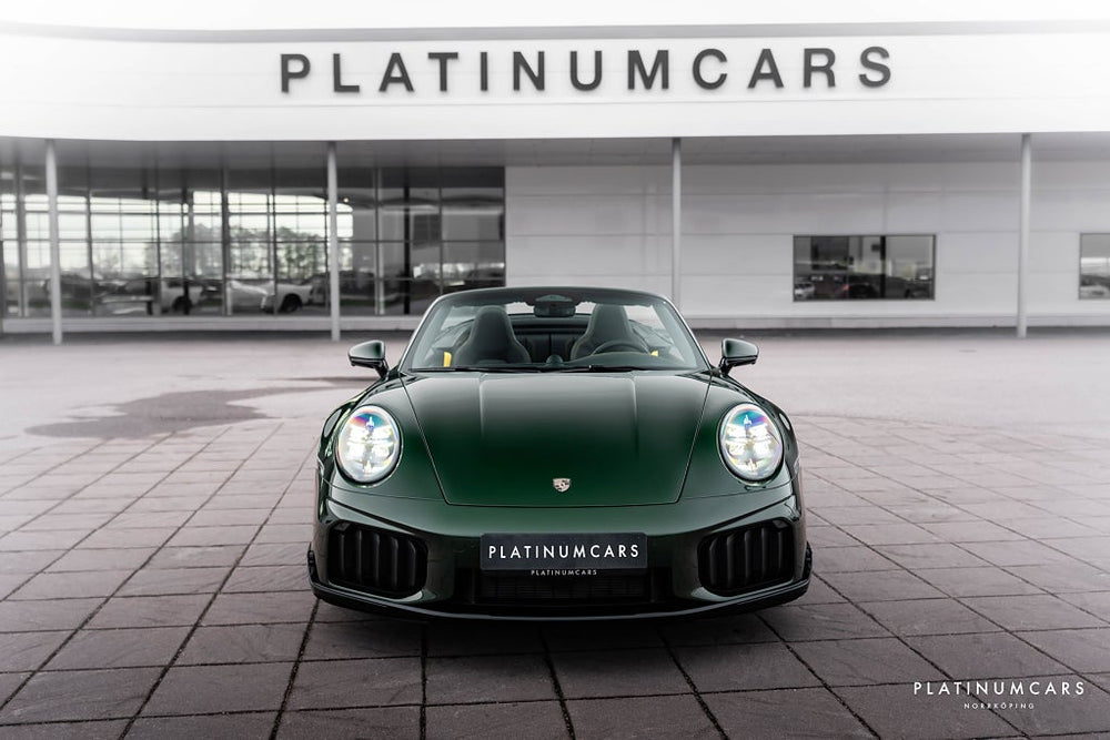 Porsche 911 992.2 Turbo S Cab PDK 640hk 2026 / Sv.såld
