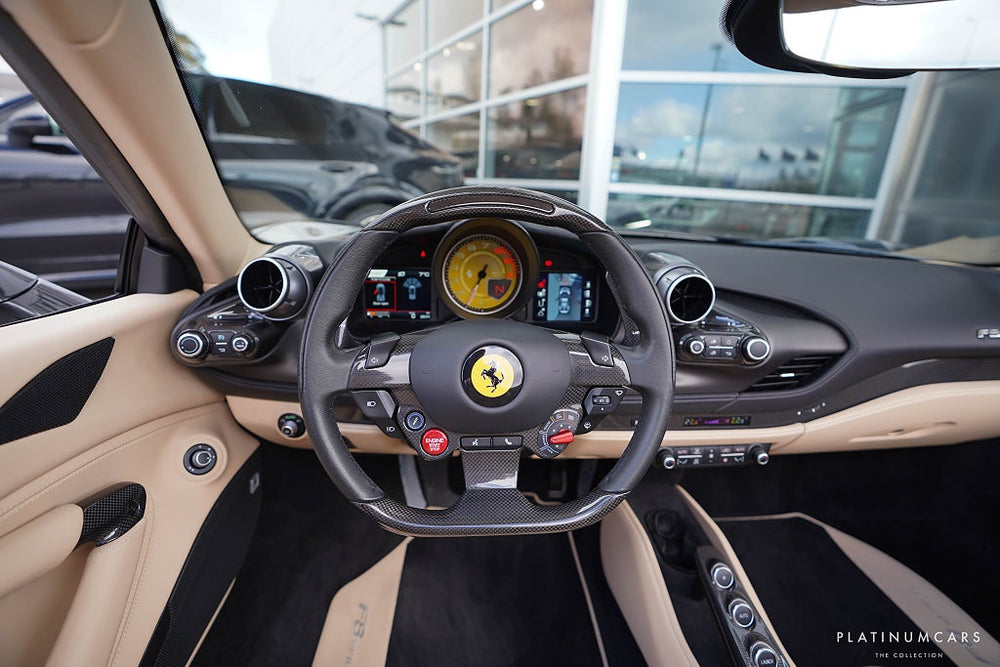 Ferrari F8 Spider 720hk / Kolfiber / Edizione Finale / Historical