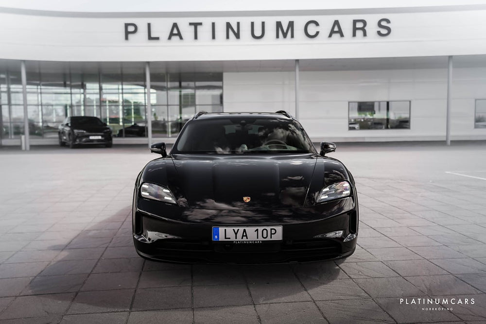 Porsche Taycan 4S Cross Turismo 2025 / BOSE / HUD / Pano / Nypris 2mil