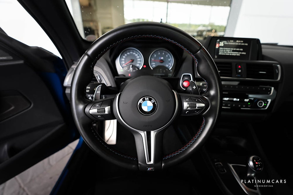 BMW M2 DCT 370hk / Sv.såld / Taklucka / H&K / Kolfiber