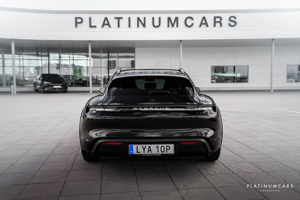 Porsche Taycan 4S Cross Turismo 2025 / BOSE / HUD / Pano / Nypris 2mil