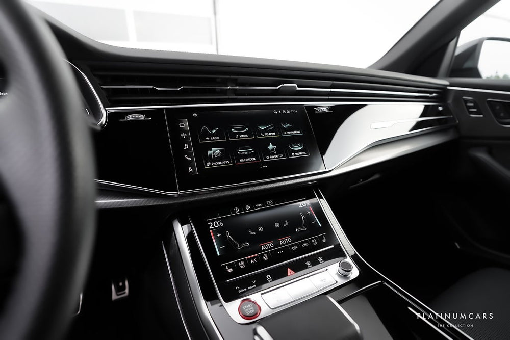 Audi RSQ8 Q 600hk / B&O / Sv.Såld / Maxton / Vossen